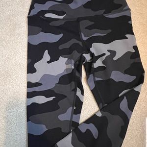 Pink camo leggings